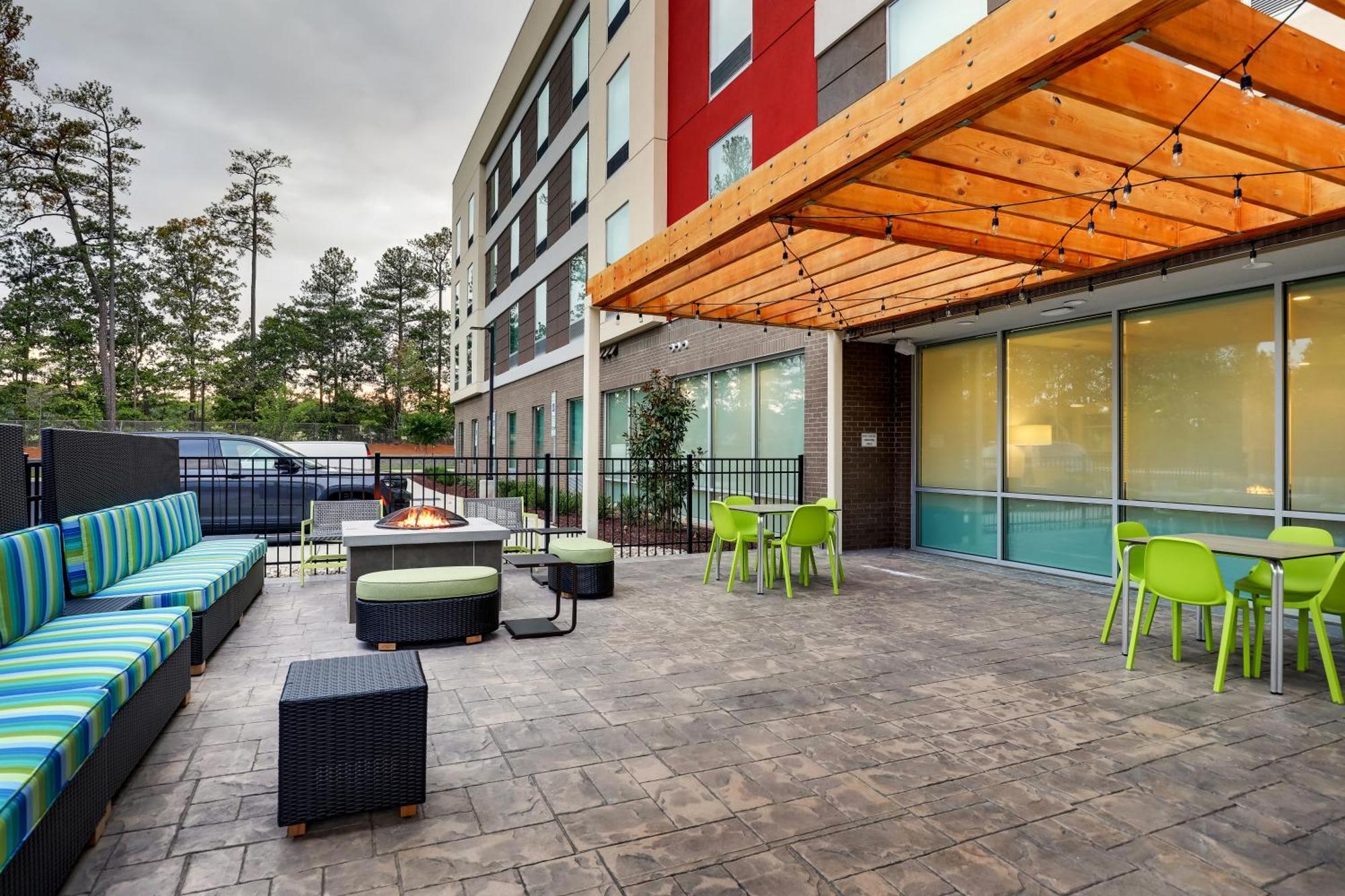Home2 Suites By Hilton Sanford Exterior photo